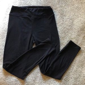LuLaRoe plain black legging